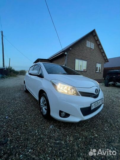Toyota Vitz, 2011