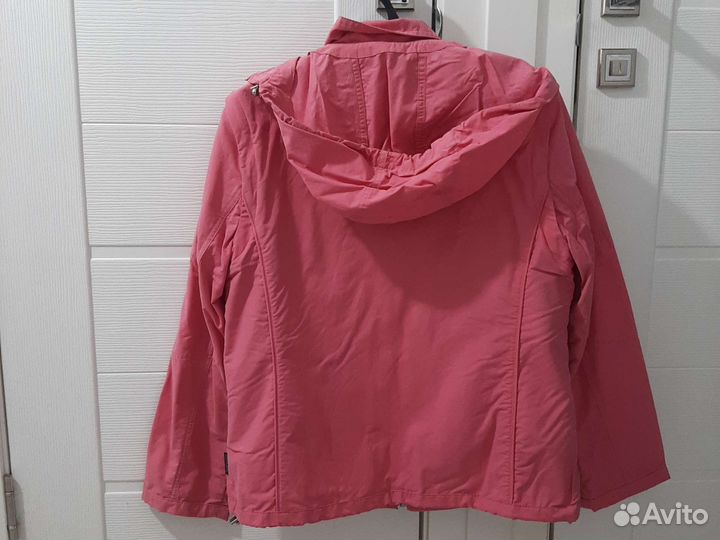 Ветровка/жилетка женская 44/46р