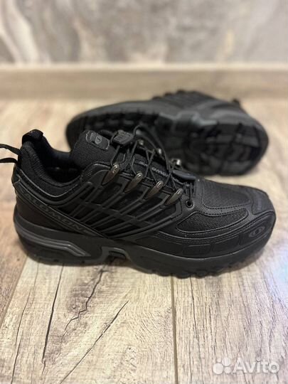 Кроссовки мужские на мембране -21