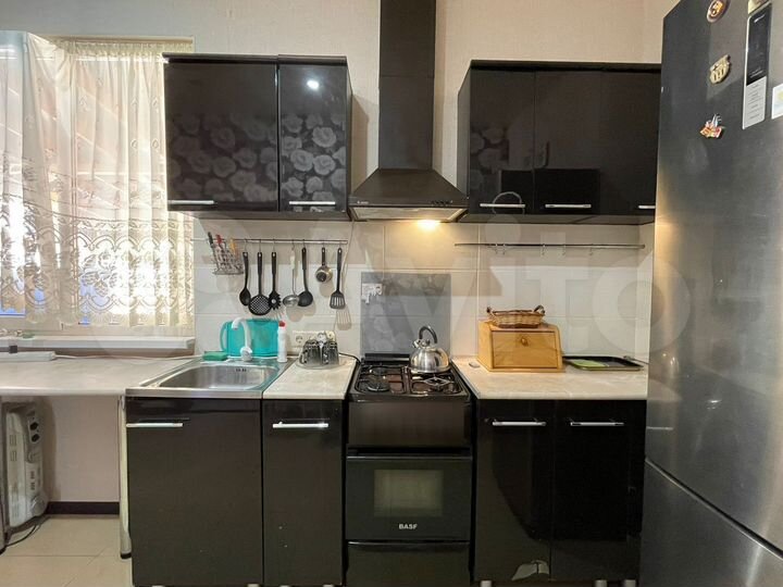 Дом 100 м² на участке 1 сот.