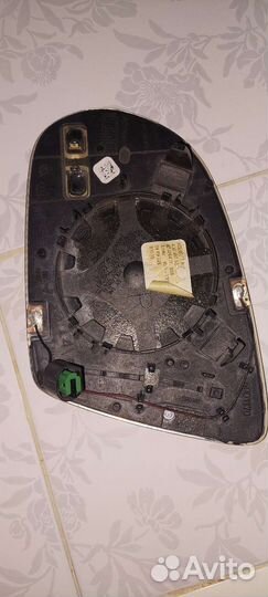 Зеркальный элемент для ауди а8