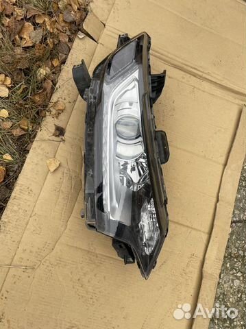 Фара правая Mitsubishi Outlander 3