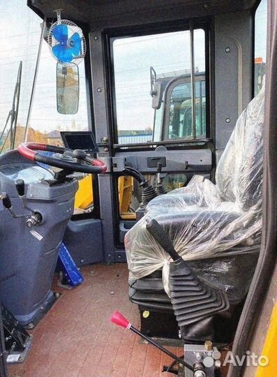 Фронтальный погрузчик Builder ZL28, 2023