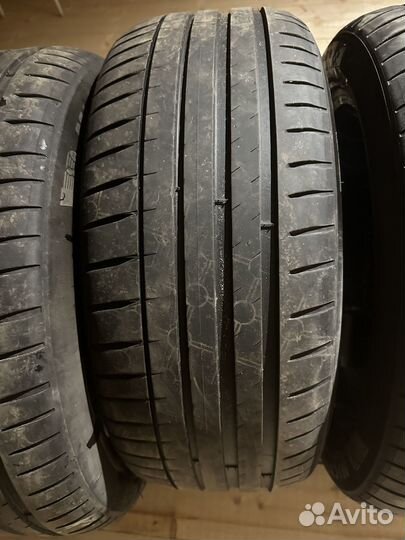 Michelin Pilot Sport 4 225/50 R18 95W