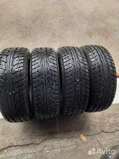 Federal Himalaya Snow 225/60 R17