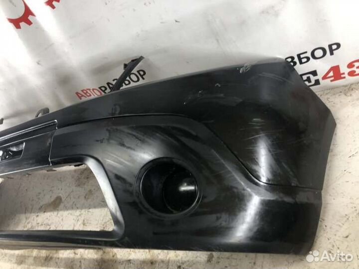 Бампер передний Renault Sandero хетчбек 1390 2011