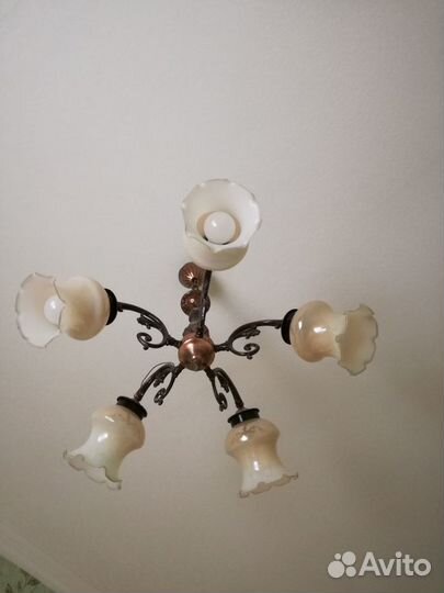 Люстра подвесная потолочная
