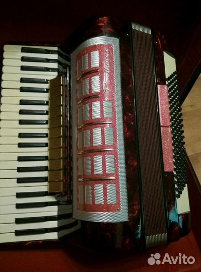 Rhythmus Немецкий аккордион фортепиано