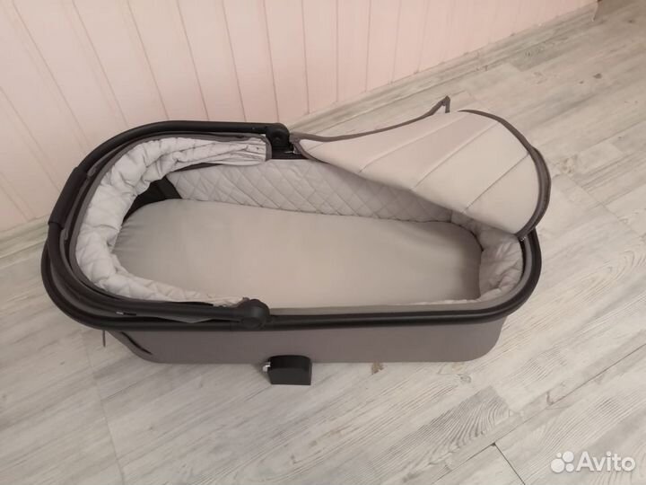 Коляска carello aurora 2 в1