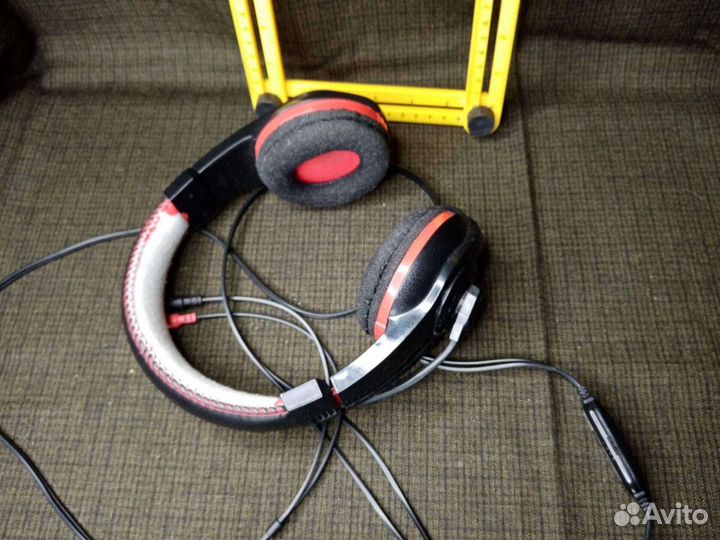 Наушники