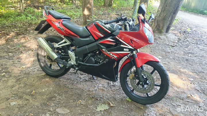 Хонда CBR150