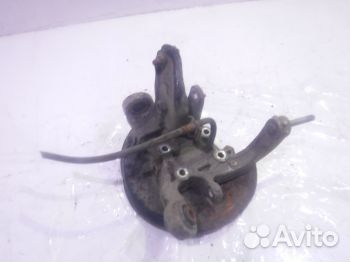 Кулак задний правый Хонда