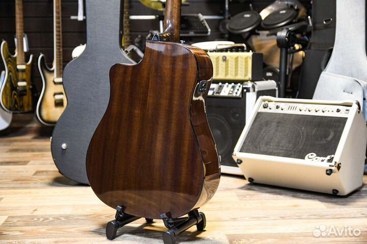 Электроакустическая гитара Fender (Комплект)