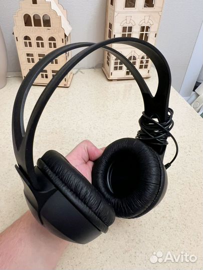 Наушники Philips SHP1900
