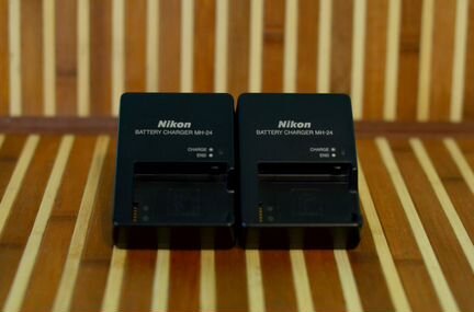 Зарядка и аккумуляторы Nikon Canon Sony