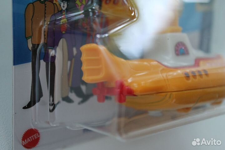 Hot wheels The Beatles Yellow Submarine