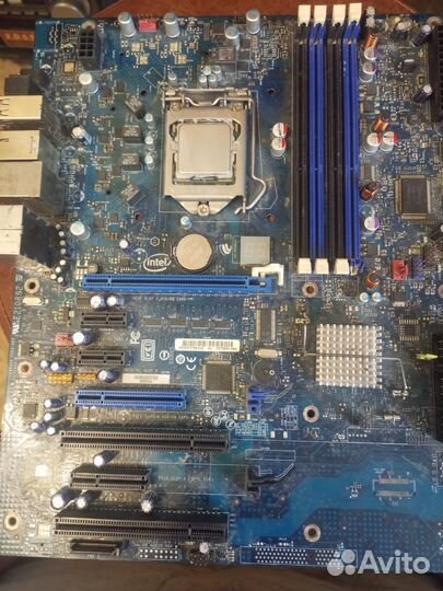 Материнская плата с процессором