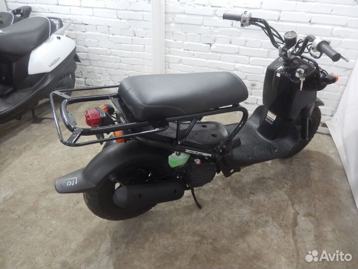 Скутер Honda Zoomer инжектор грузовой без РФ