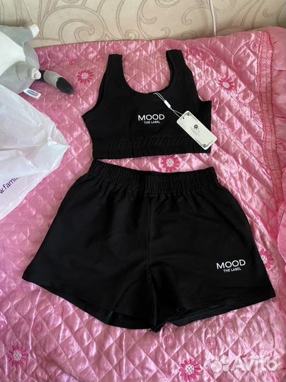 Костюм спортивный