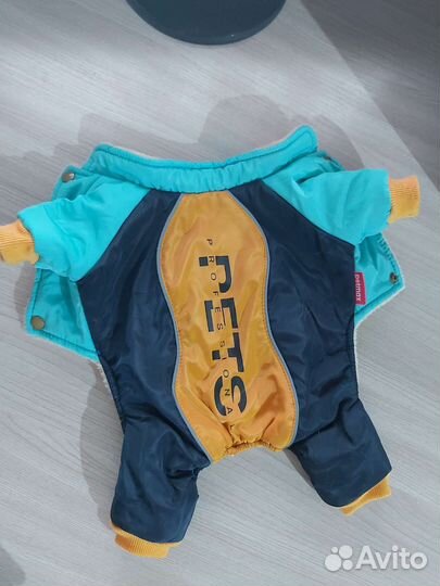 Зимний комбинезон для маленькой собачки