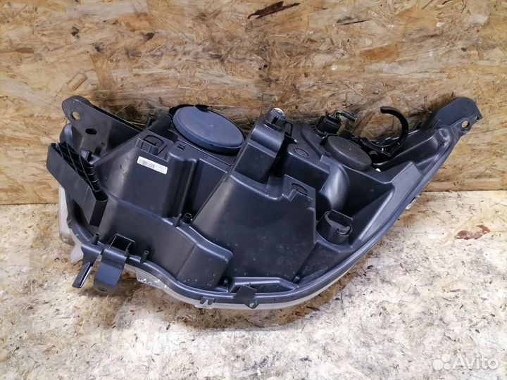Фара правая галоген Citroen C4 2 B7