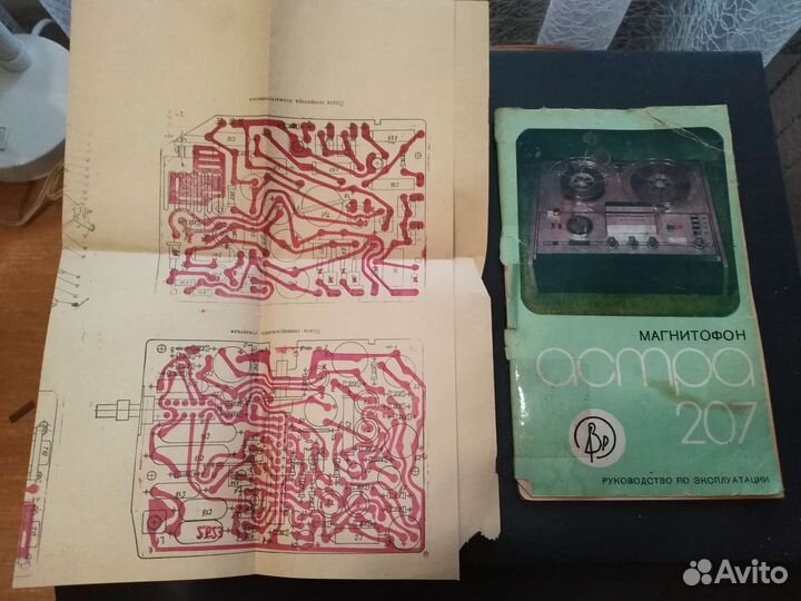 Катушечный магнитофон 