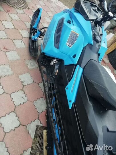 В разбор снегоход BRP SKI DOO summit 850 G4 154