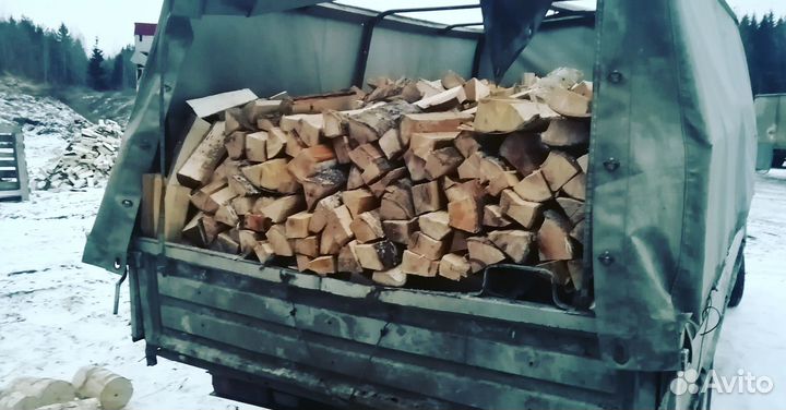 Дрова в укладку