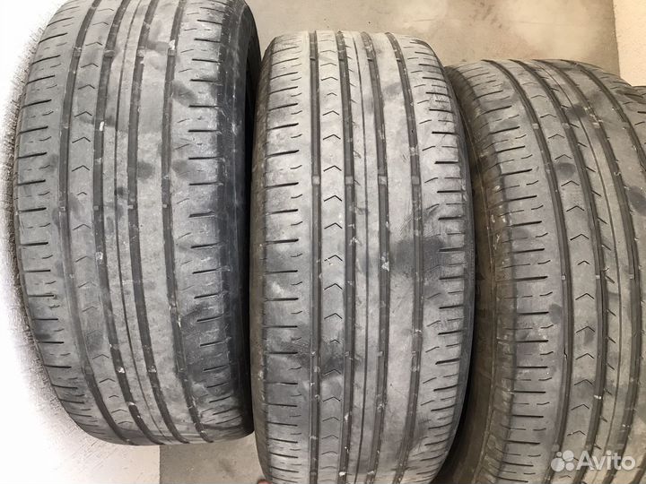 Continental ContiPremiumContact 5 215/55 R17 94V