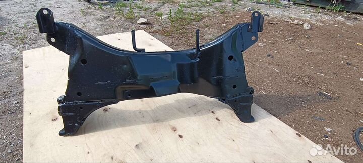 Подрамник Mitsubishi Lancer 9.Оригинал