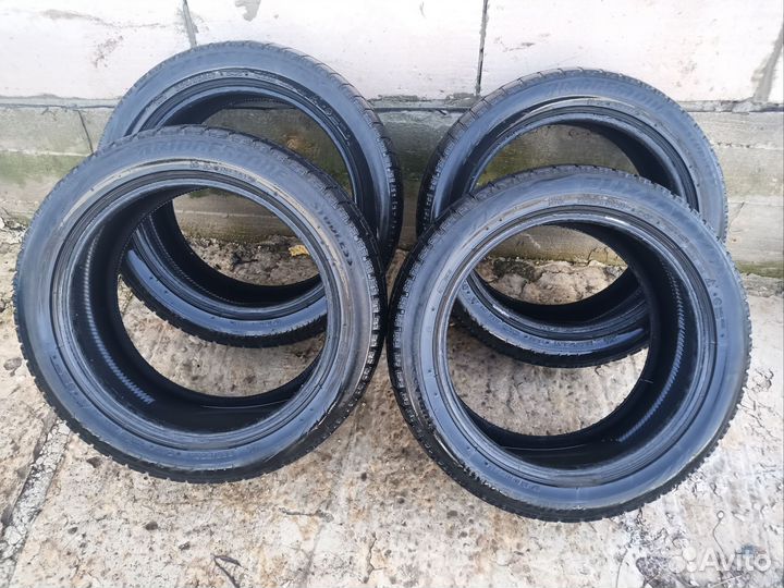 Bridgestone Blizzak VRX 225/50 R17 94S