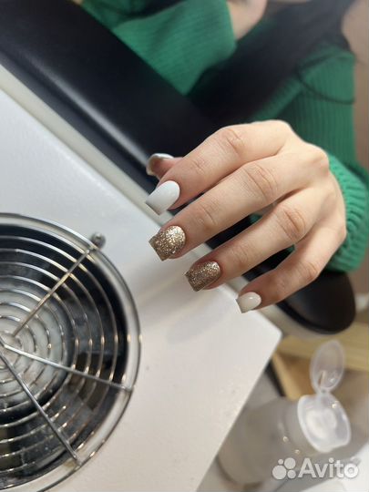 Модель на маникюр бесплатно