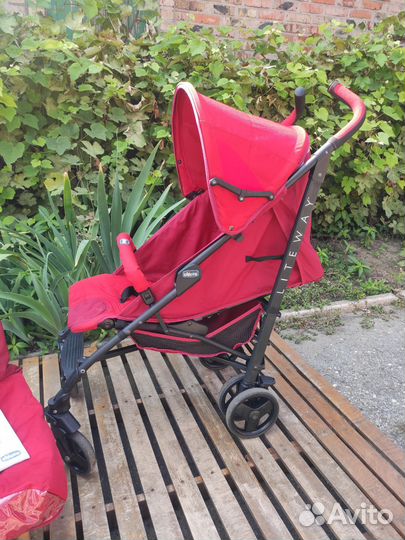 Коляска трость Chicco Lite Way