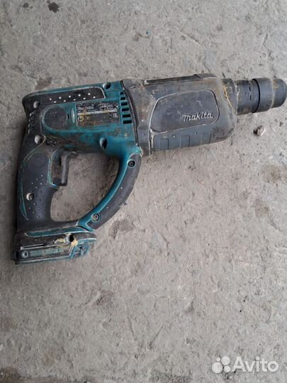 Перфоратор Makita dhr 202