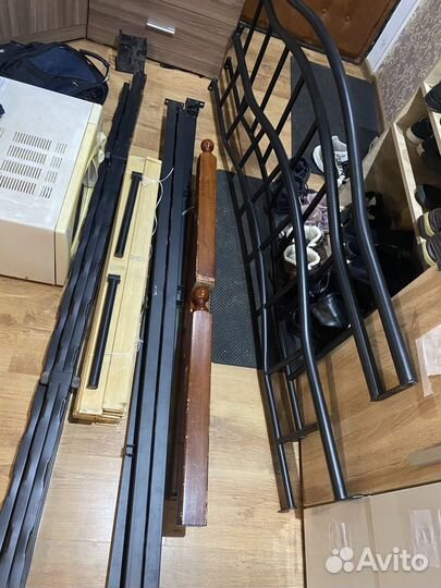 Кровать с матрасом 200*220