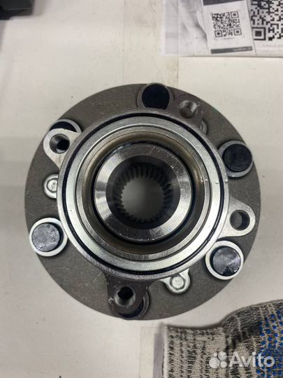 Ступица передняя в сборе LR mitsubishi L200