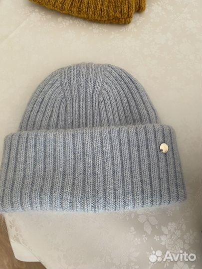Шапки женские