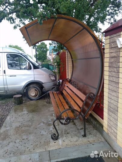 Садовые качели кованые