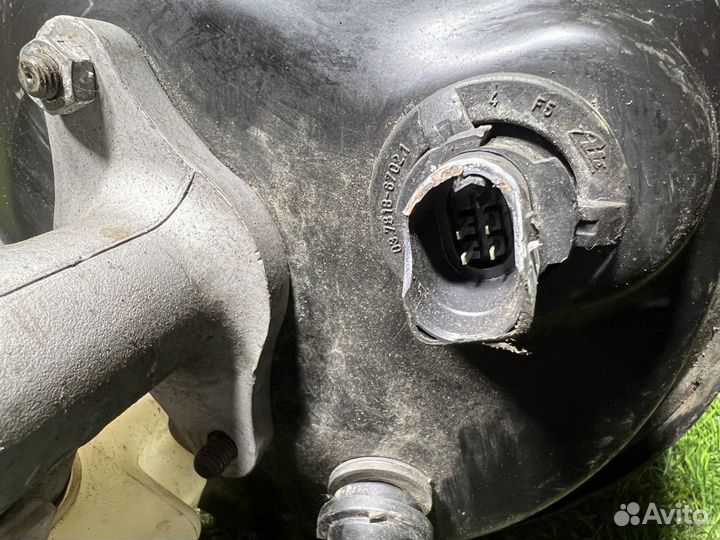 Вакуумный усилитель тормозов Volkswagen Touareg I