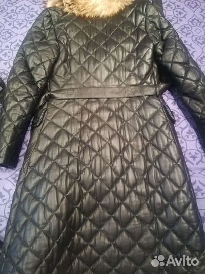 Кожанное пальто женское 46 размер