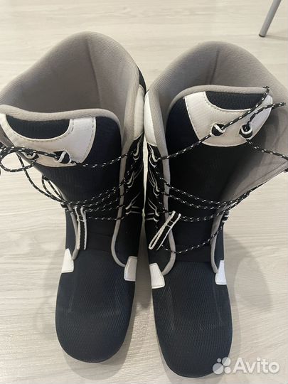 Сноубордические ботинки