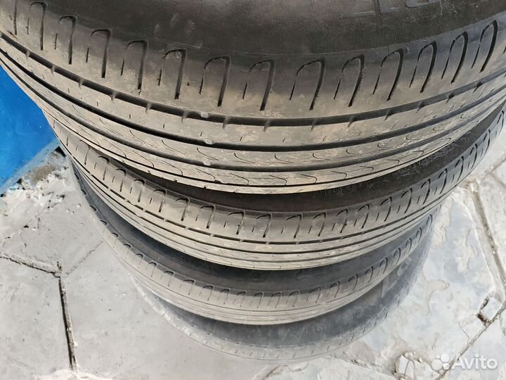 Pirelli Cinturato P7 235/55 R17
