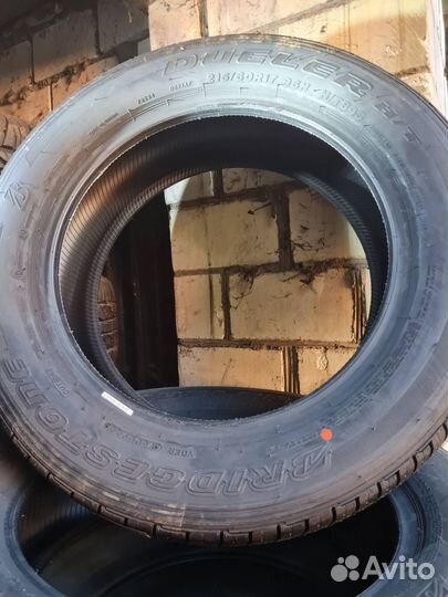 Bridgestone Dueler H/T 843 215/60 R17 96H