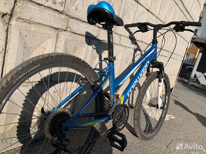 В продаже детский велосипед