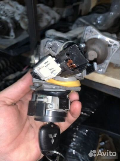 Замок зажигания Mitsubishi Asx