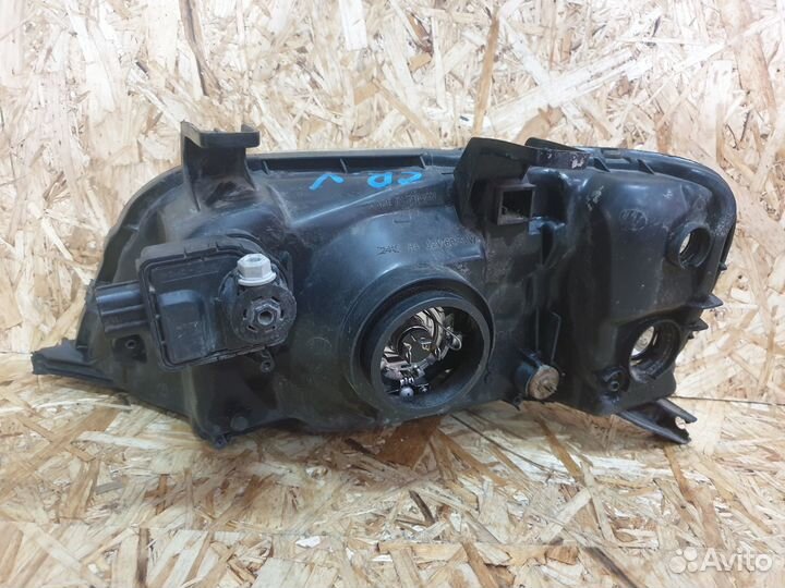 Фара правая Honda CR-V 1996-2002