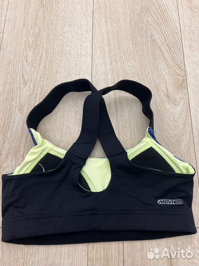 Спортивные лосины и топ