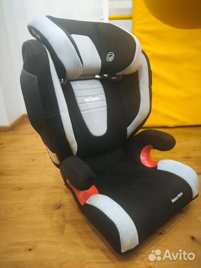 Детское автокресло Recaro Monza Nova II