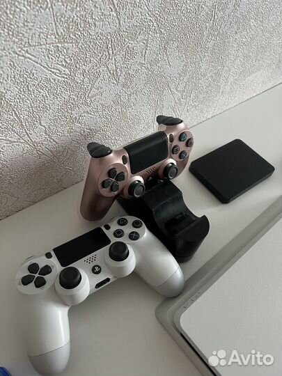 Sony playstation 4 slim 500gb+1TB