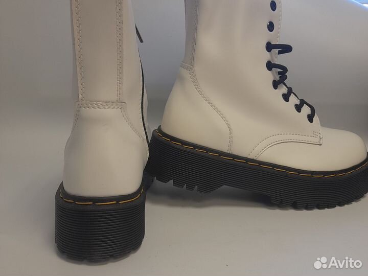 Ботинки женские осенние Dr.Martens